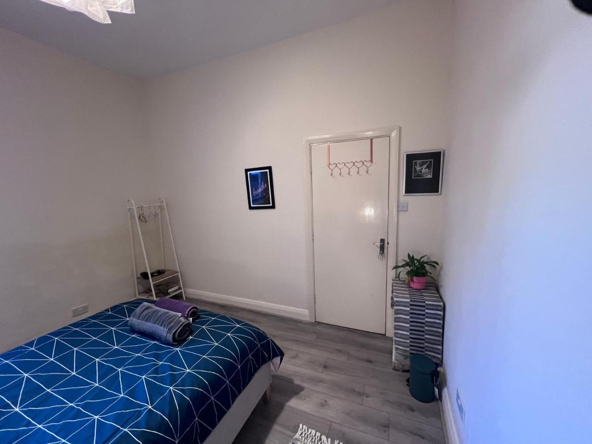 Relaxing&Cozy Room Лондон Екстер'єр фото
